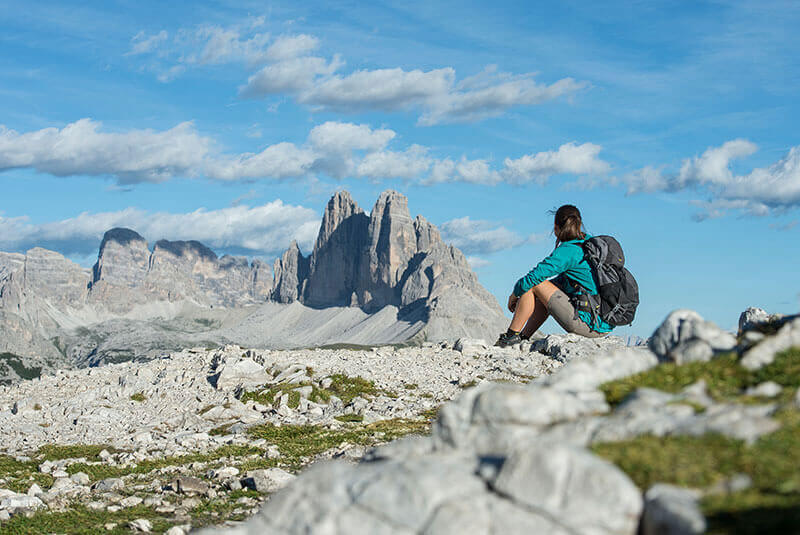 Man with view of the mountainrange